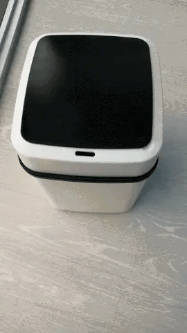 BASURERO CON SENSOR: ¡Dile Adiós a los Malos Olores!